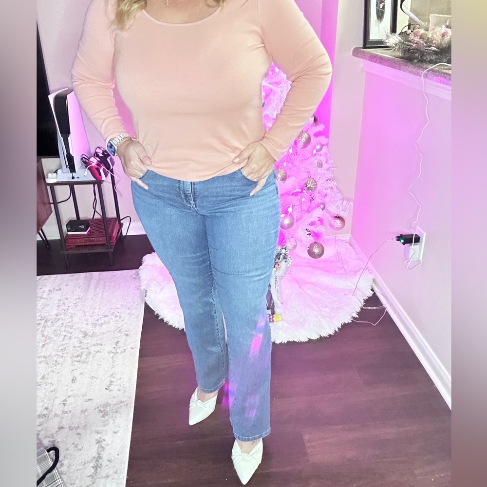 Pre-loved — Style & Co Women's Bootcut Jeans in 12 Short